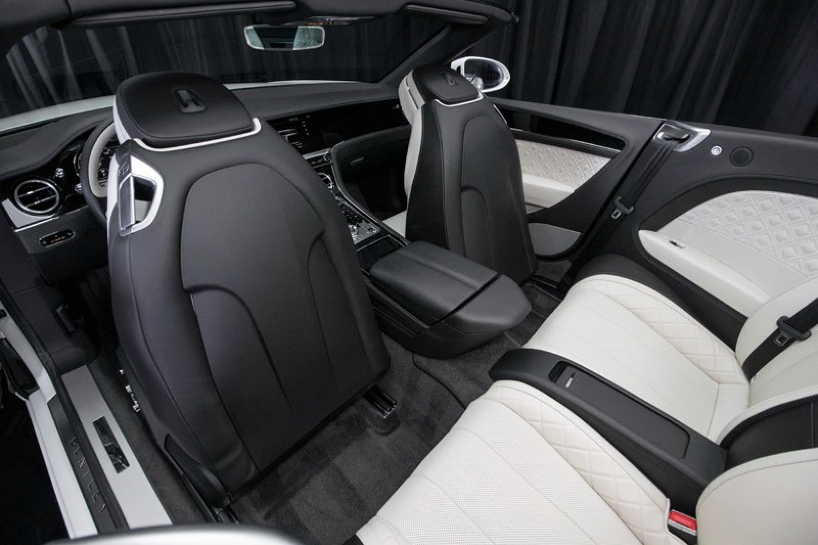 Used 2020 Bentley Continental GT V8 First Edition image 38