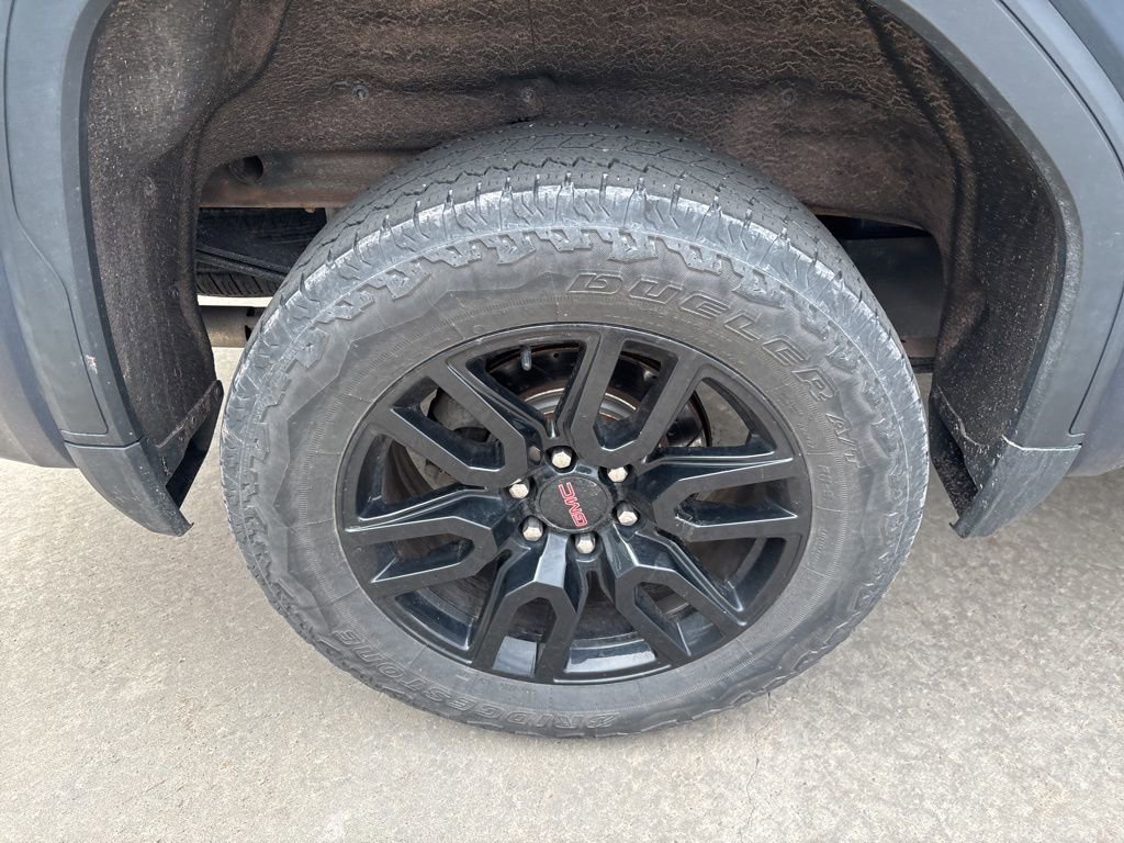 Used 2021 GMC Sierra 1500 Elevation w/ Preferred Package image 13