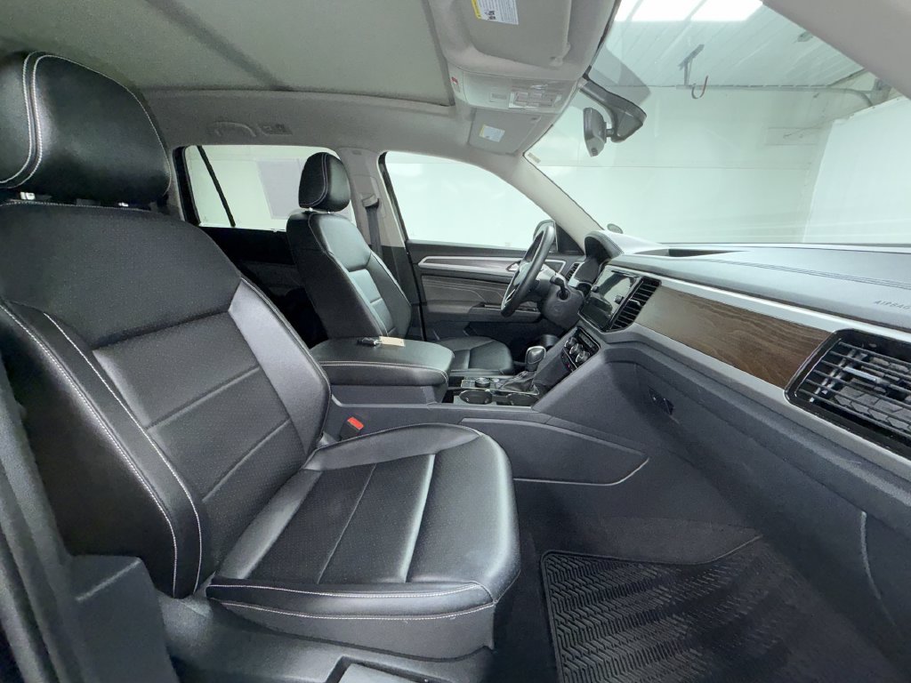 Used 2023 Volkswagen Atlas SE w/ Panoramic Sunroof Package AWD/4WD image 18