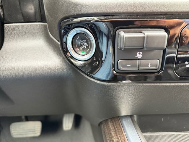 Used 2023 Chevrolet Silverado 1500 RST AWD/4WD image 24