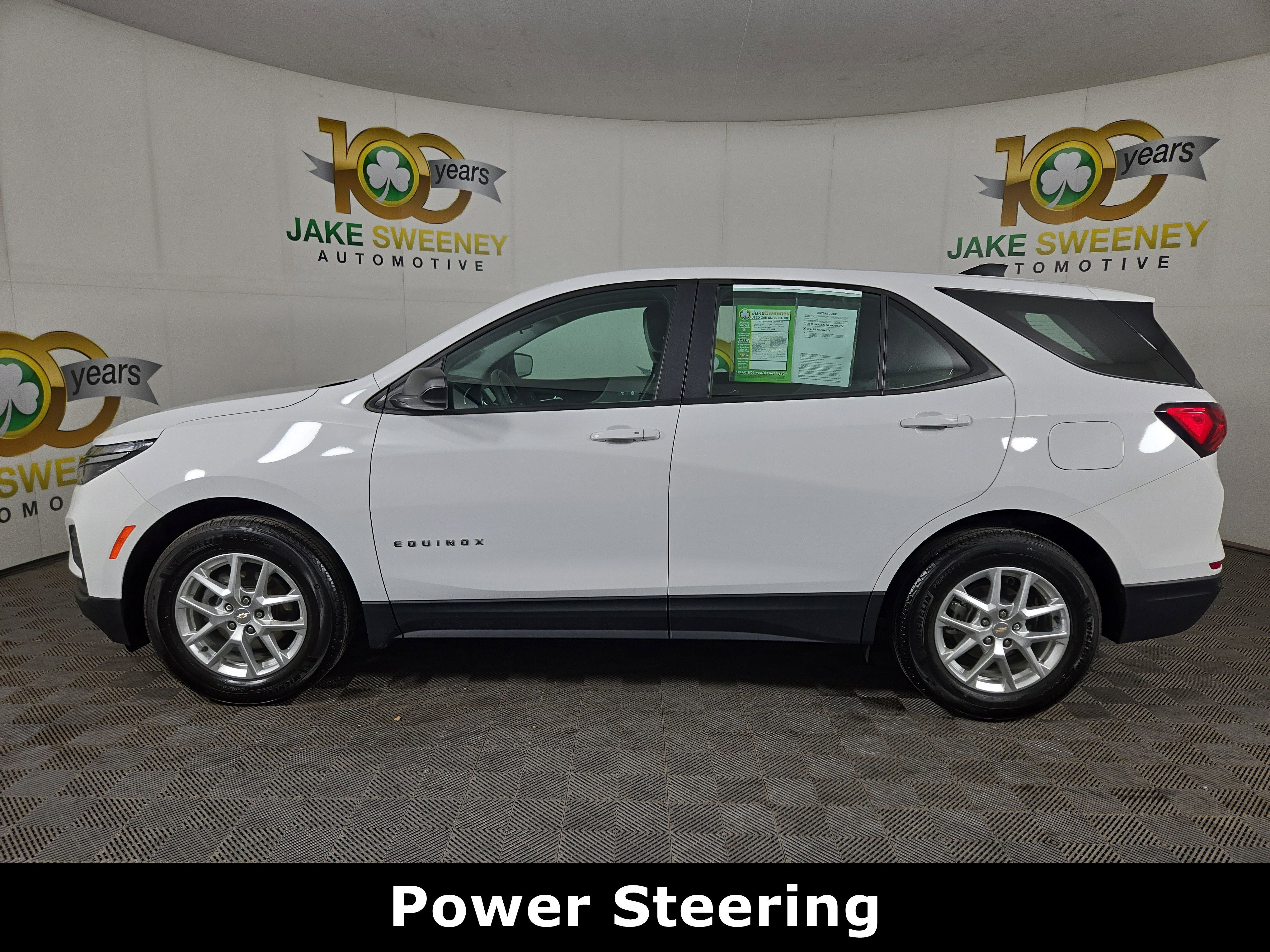 Used 2023 Chevrolet Equinox LS w/ Driver Confidence II Package image 4