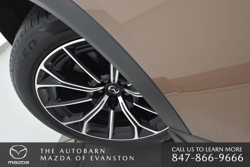 Used 2025 MAZDA CX-70 Plug-In Hybrid w/ Premium Plus image 36