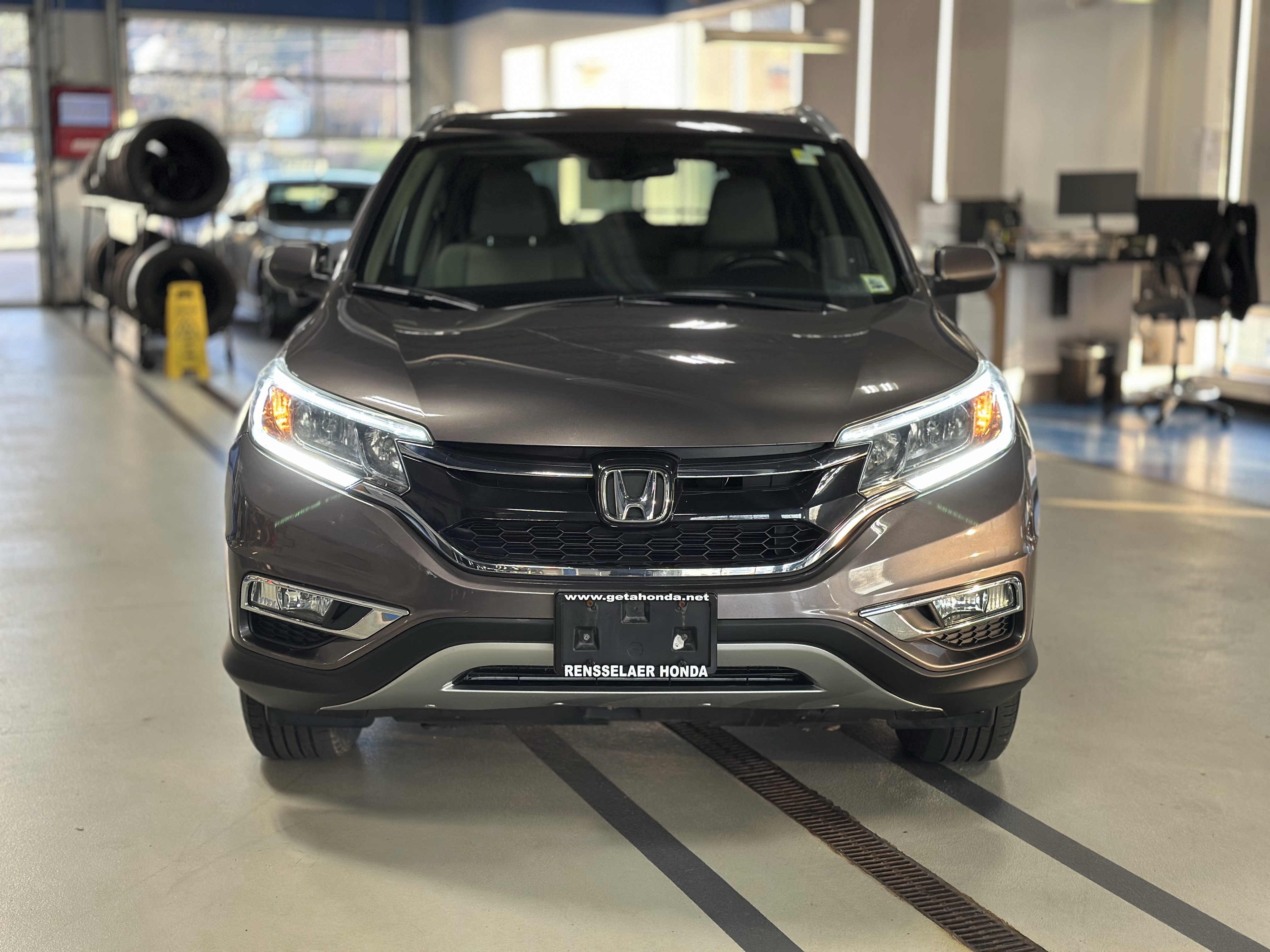 Used 2015 Honda CR-V EX-L image 2