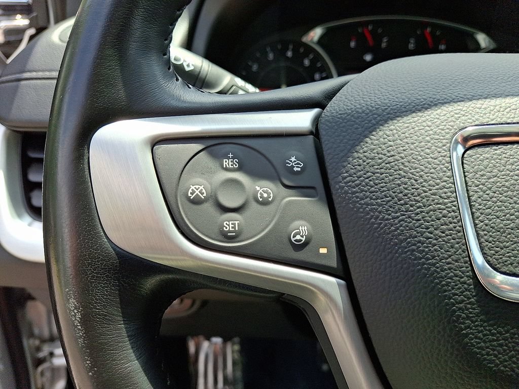 Used 2022 GMC Terrain SLT FWD image 21