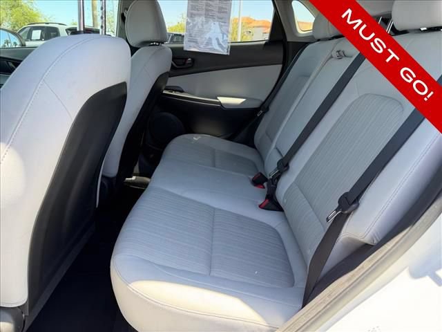 Used 2023 Hyundai Kona SEL FWD image 7