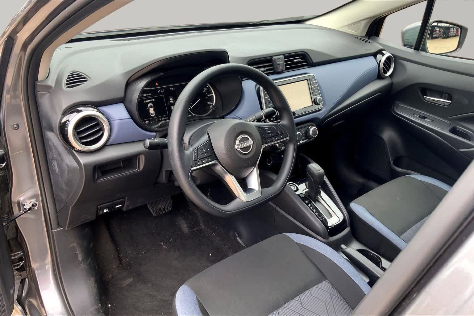 Used 2024 Nissan Versa SV w/ Trunk Package FWD image 17