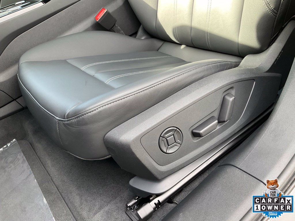Used 2025 Audi A6 e-tron Premium Plus w/ Premium Plus RWD image 19