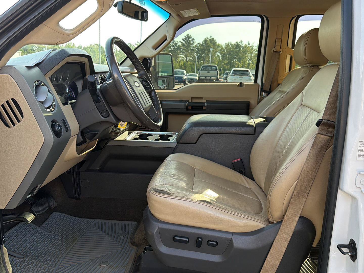 Used 2012 Ford F350 Lariat w/ Lariat Ultimate Pkg AWD/4WD image 10