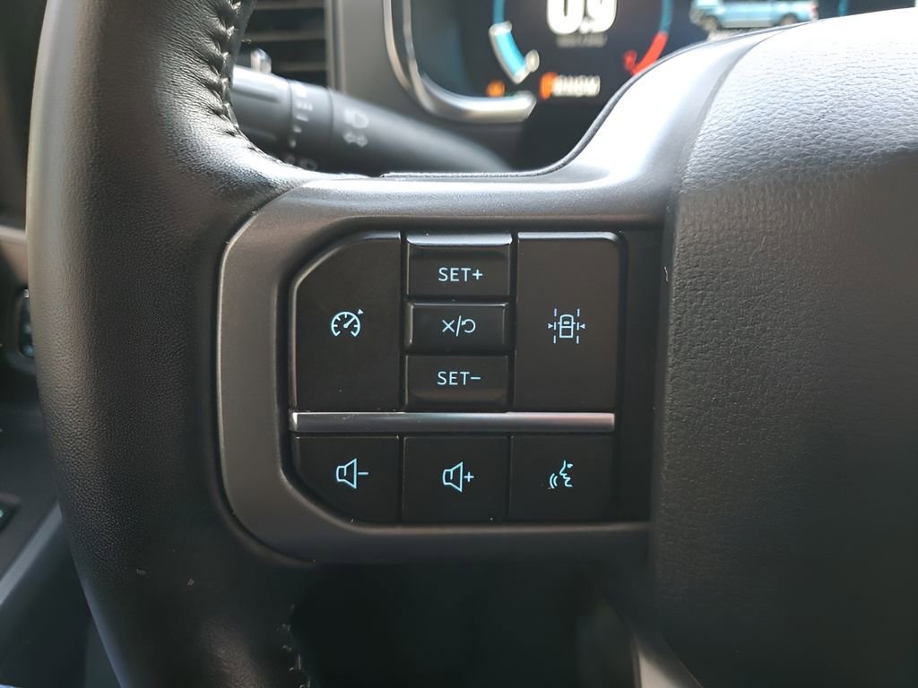 Used 2022 Ford F150 Lariat image 33