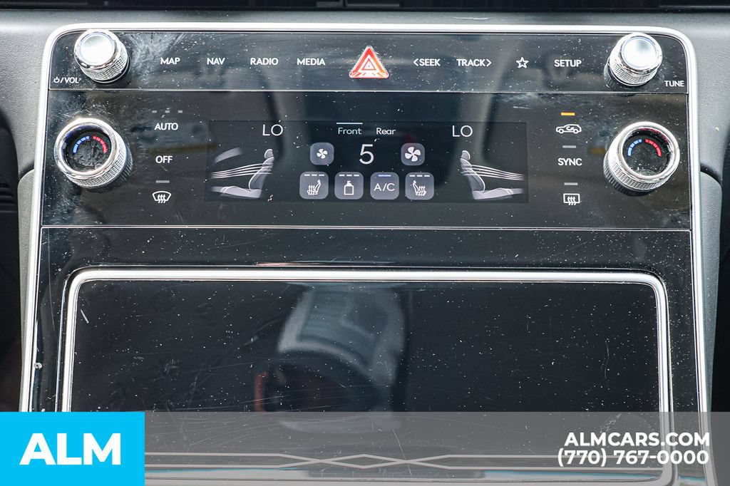 Used 2025 Genesis GV80 2.5T Standard AWD/4WD image 39