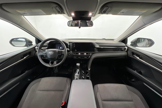 Used 2025 Toyota Camry LE FWD image 9