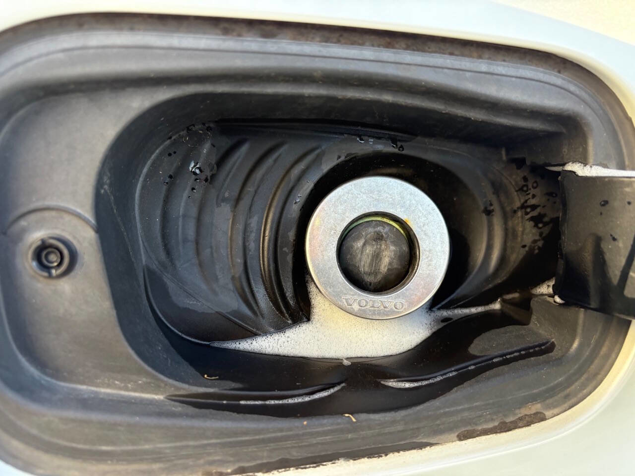 Used 2016 Volvo XC90 T8 Inscription image 31