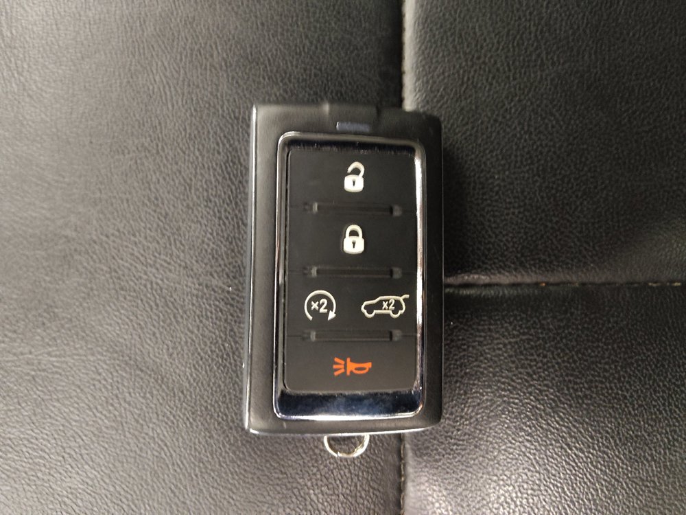 Used 2022 Jeep Grand Cherokee Limited AWD/4WD image 32