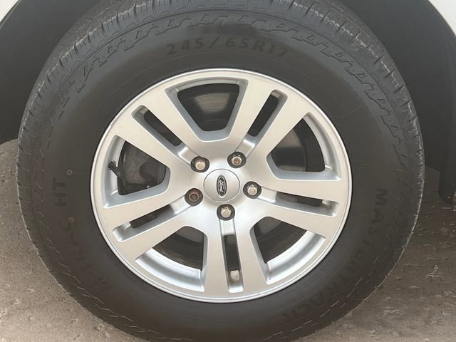 Used 2011 Ford Edge SE w/ 101A Rapid Spec Order Code image 6