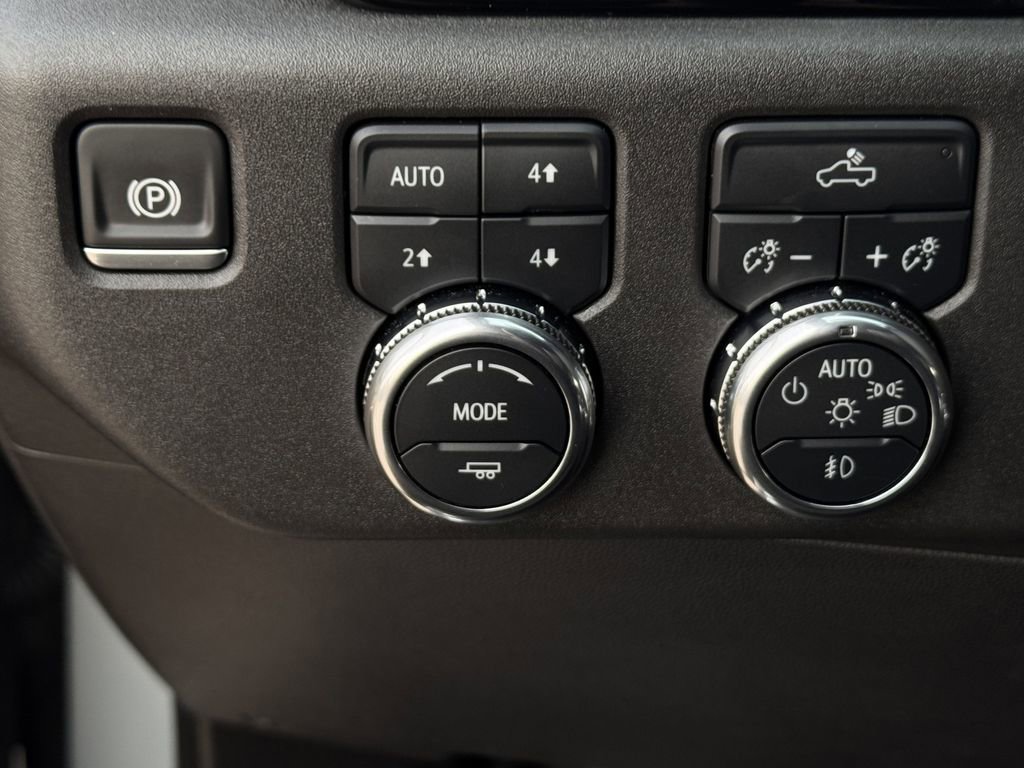 Used 2024 GMC Sierra 1500 Elevation w/ X31 Off-Road Package image 21