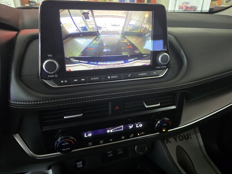 Used 2026 Nissan Rogue SV AWD/4WD image 24