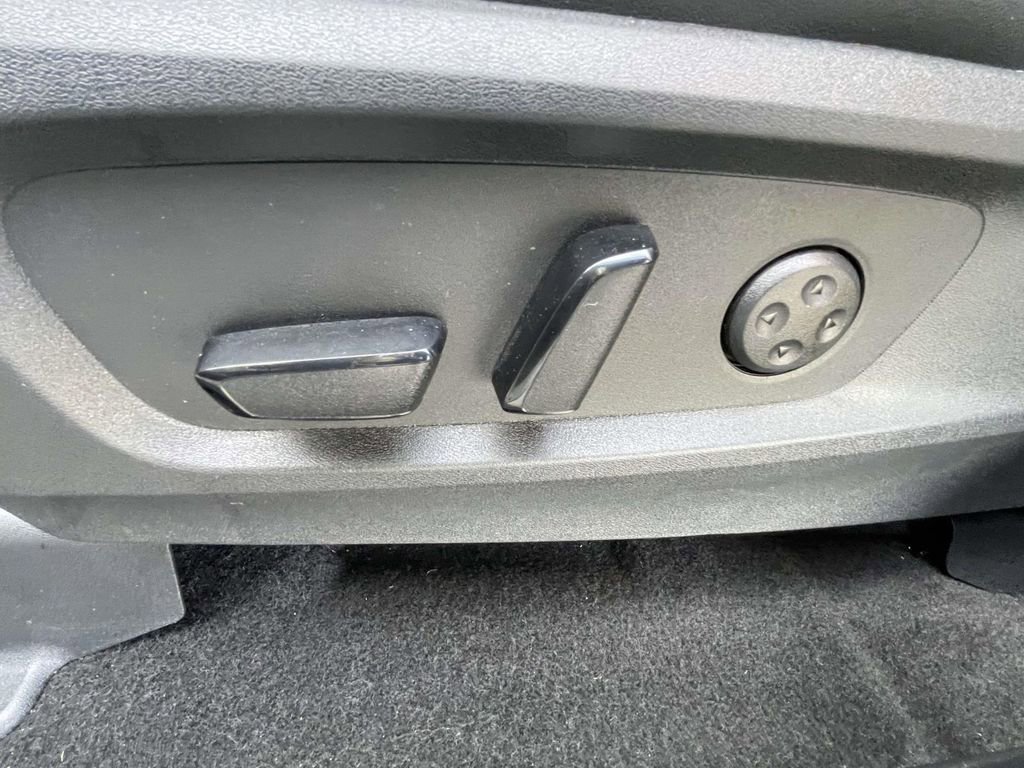 Used 2025 INFINITI QX60 Luxe image 14