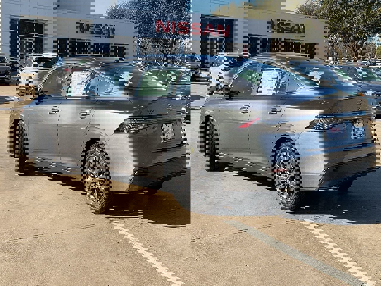 New 2026 Nissan Sentra SL w/ Floor Mat Package image 7