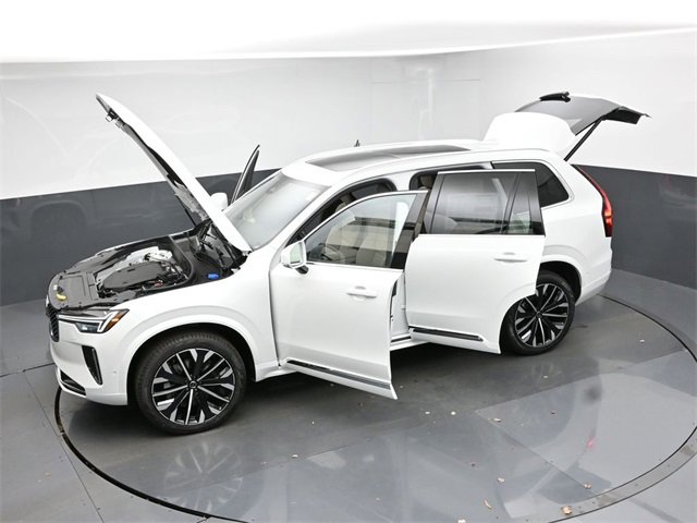 New 2026 Volvo XC90 B6 Plus w/ Protection Package Premier image 53