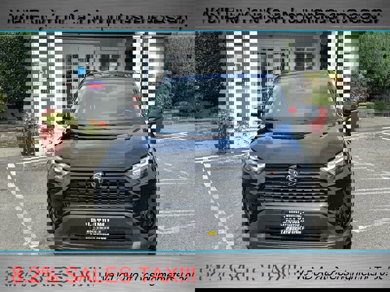 Used 2023 Toyota RAV4 XLE image 5