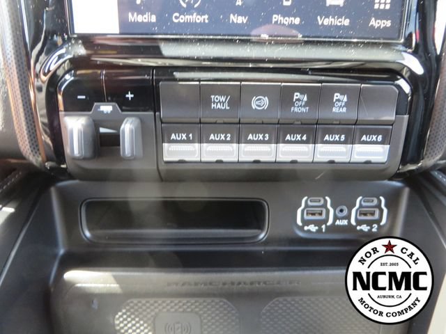 Used 2023 RAM 2500 Limited AWD/4WD image 32