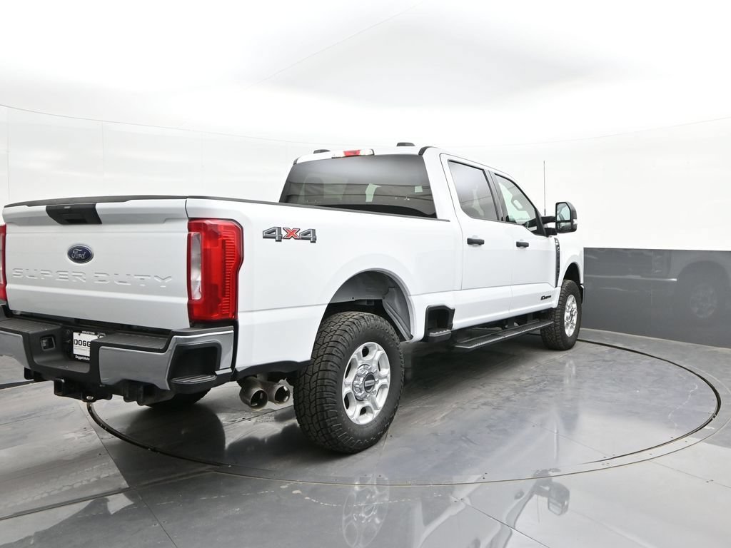 Certified 2025 Ford F250 XLT AWD/4WD image 11