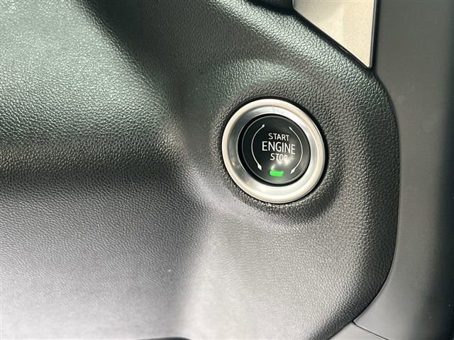 Certified 2021 Chevrolet Silverado 1500 RST image 16