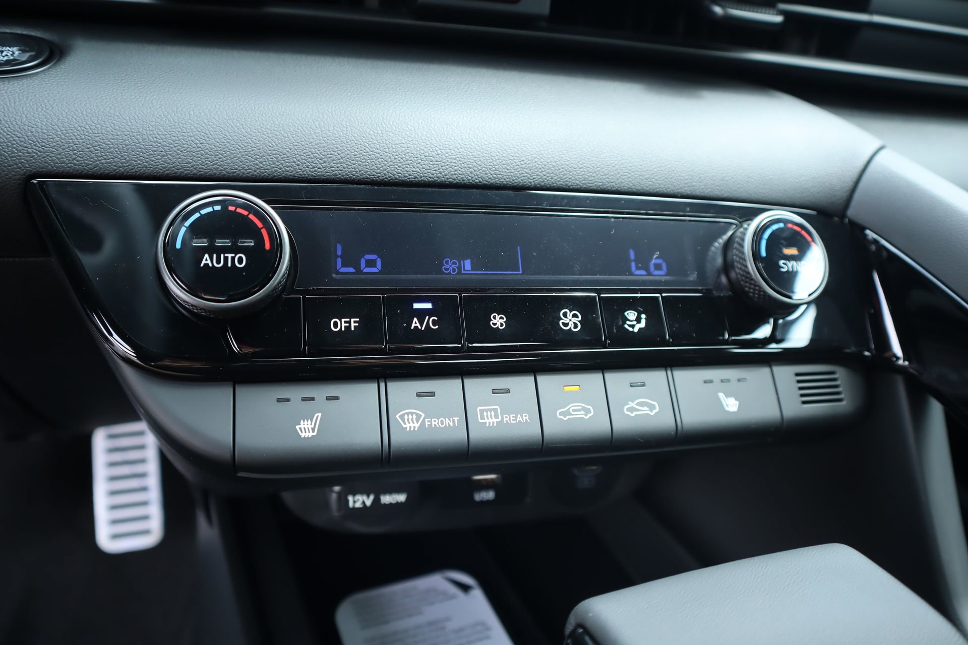 New 2026 Hyundai Elantra SEL Sport FWD image 6