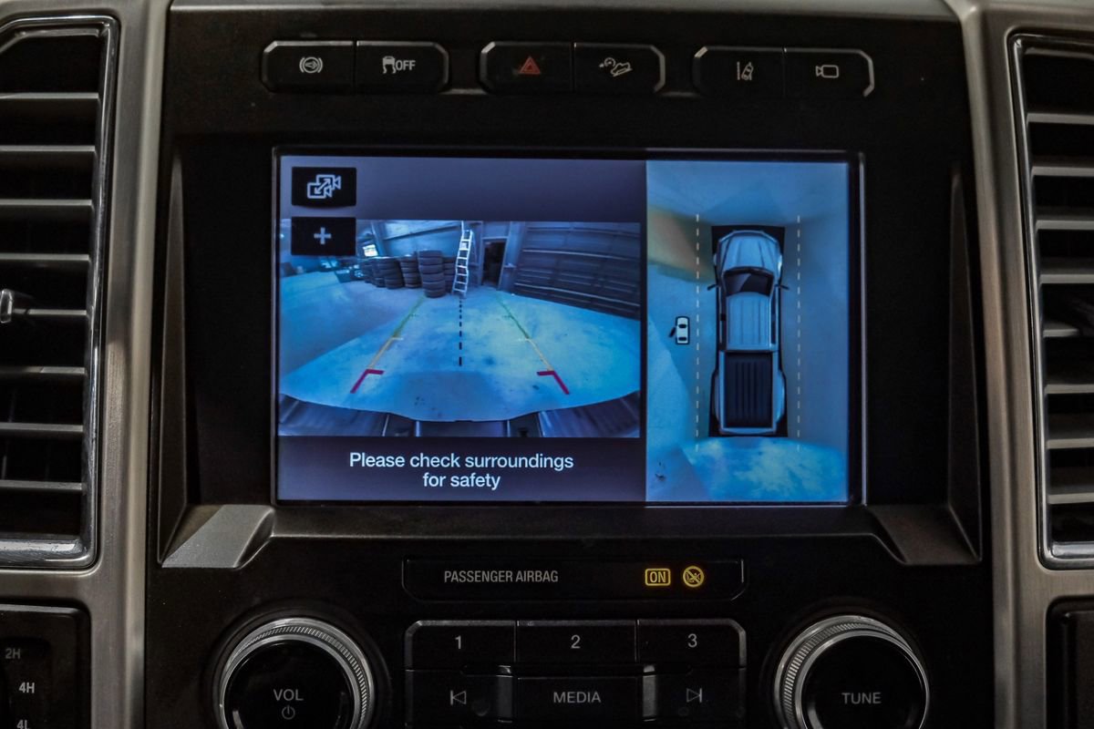 Used 2017 Ford F350 Platinum w/ Platinum Ultimate Package image 22