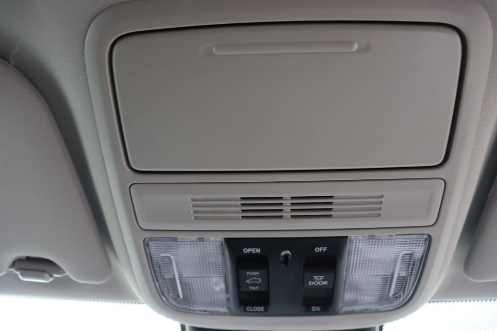 Certified 2026 Honda Odyssey Elite image 28