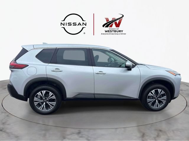 Used 2023 Nissan Rogue SV AWD/4WD image 4