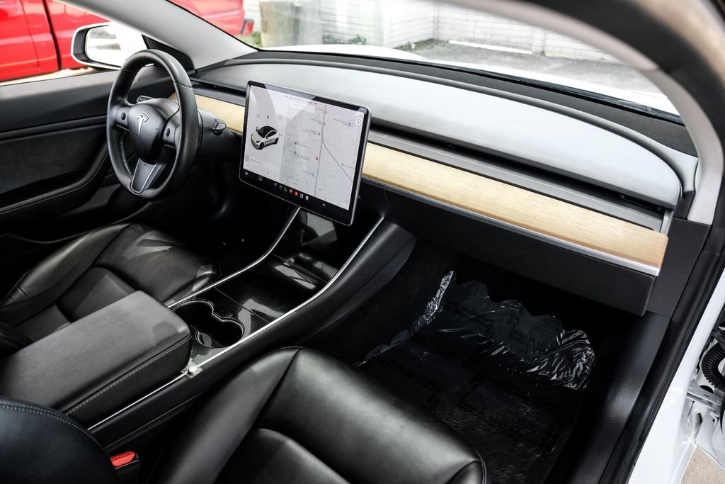Used 2019 Tesla Model 3 Long Range AWD/4WD image 10