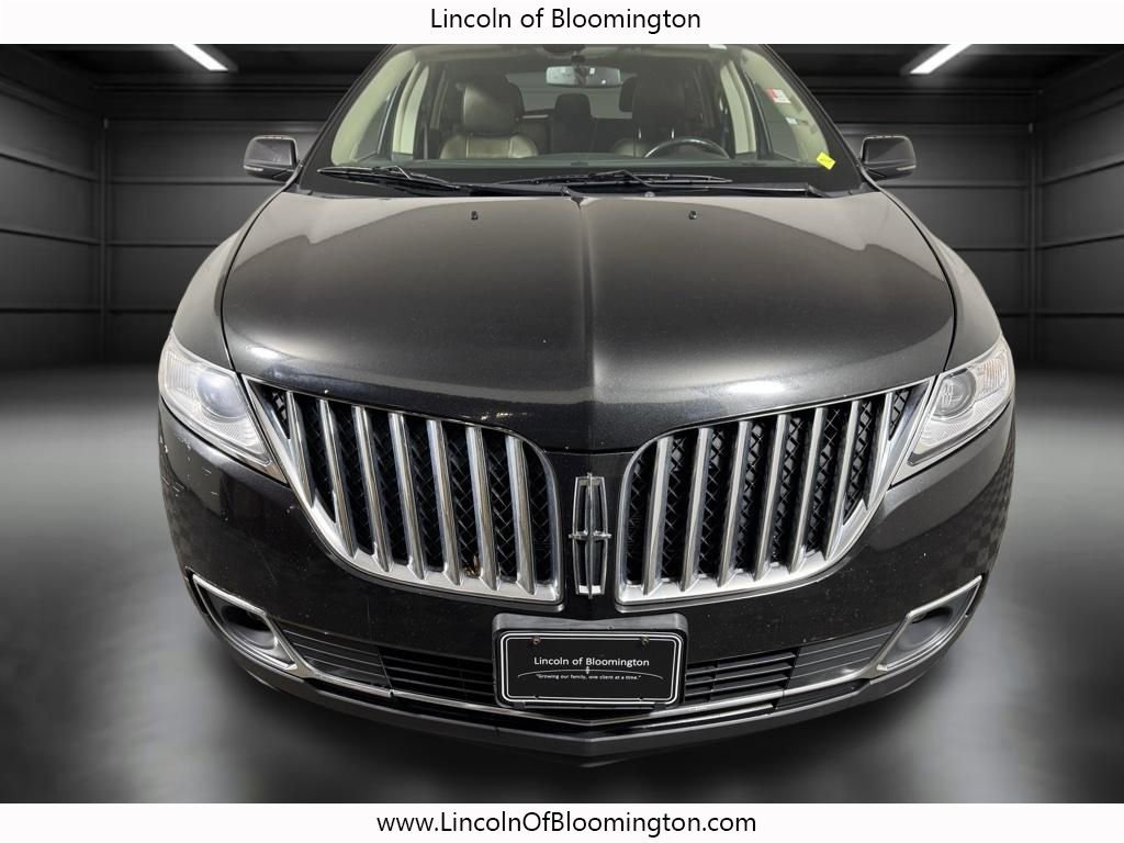 Used 2013 Lincoln MKX AWD image 11