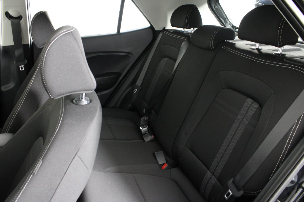 Certified 2026 Hyundai Venue SEL FWD image 20