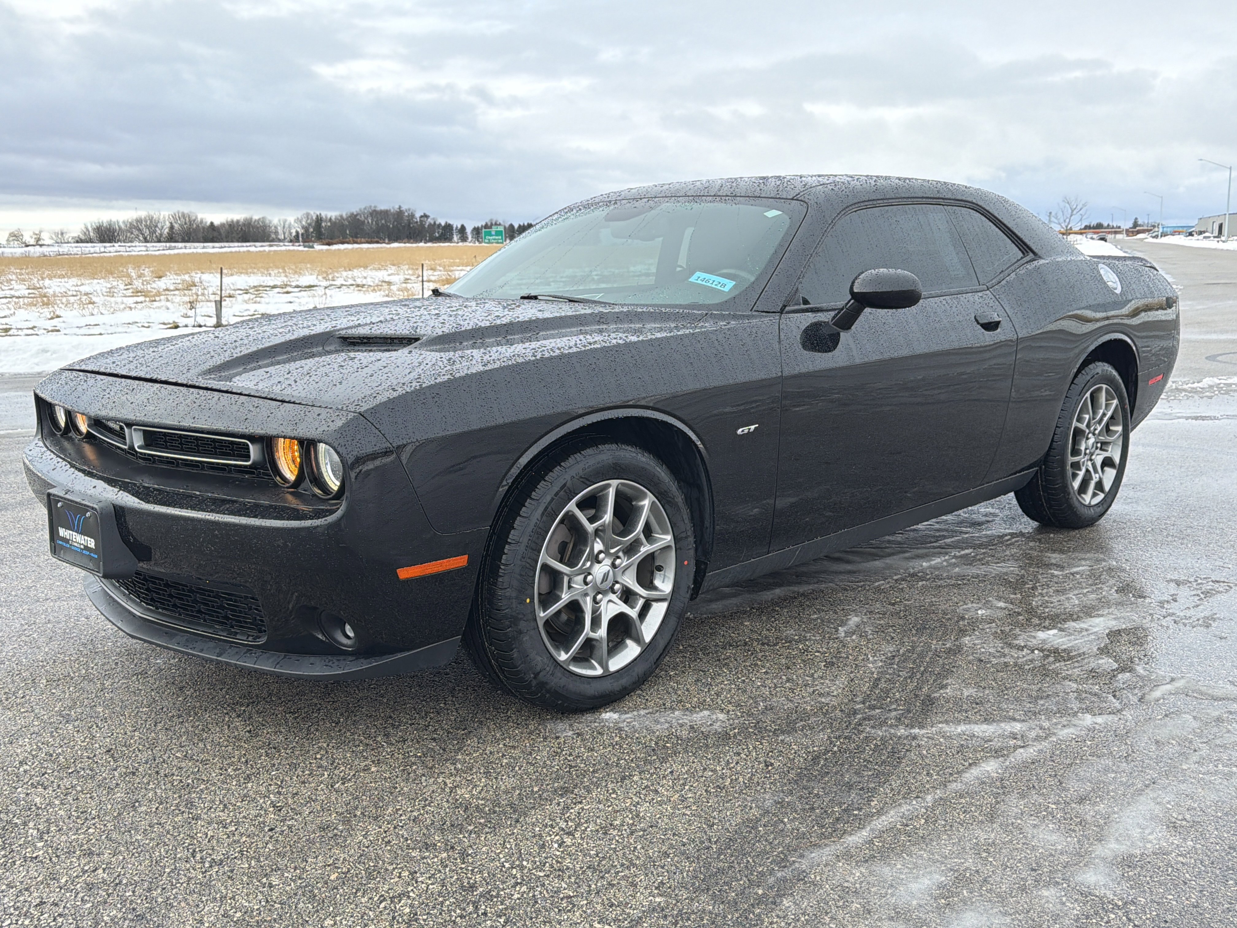 Used 2017 Dodge Challenger GT image 2