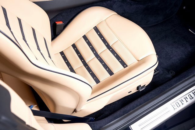 Used 2019 Ferrari Portofino image 58