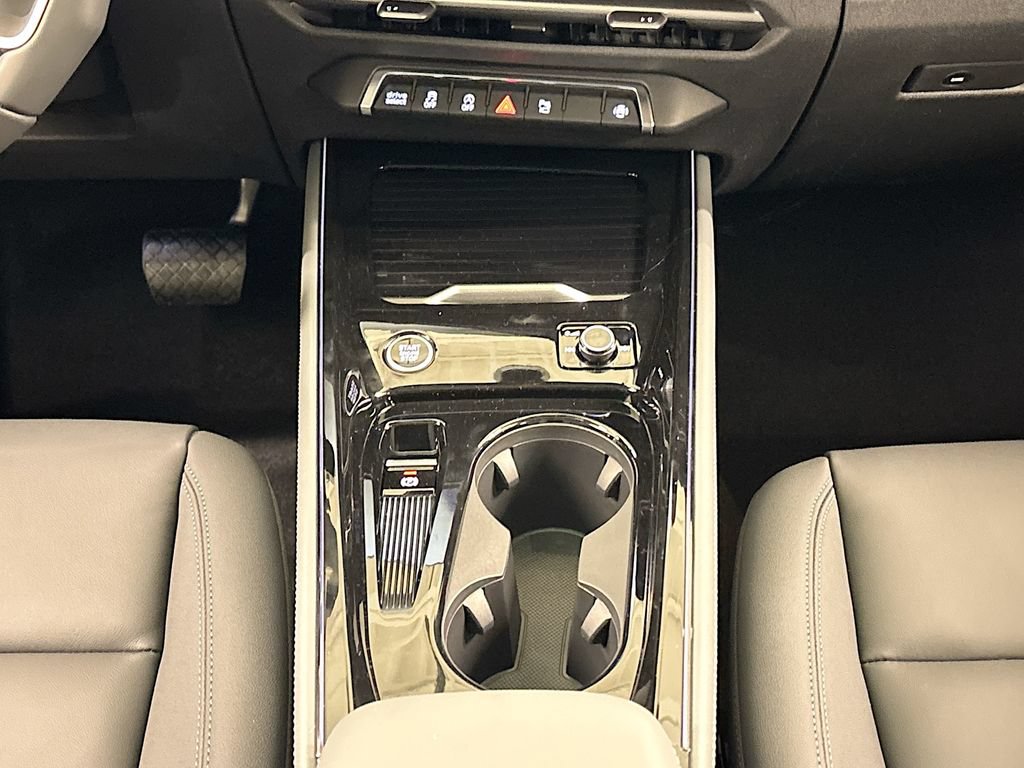 New 2026 Audi Q3 quattro 2.0T AWD/4WD image 13