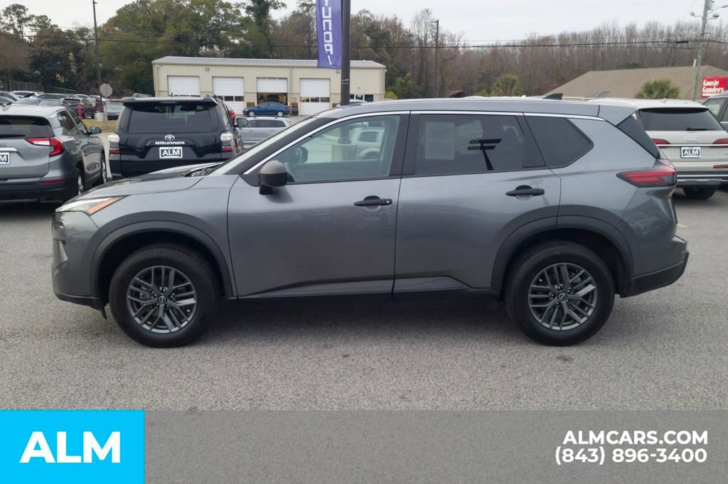 Used 2024 Nissan Rogue S image 11