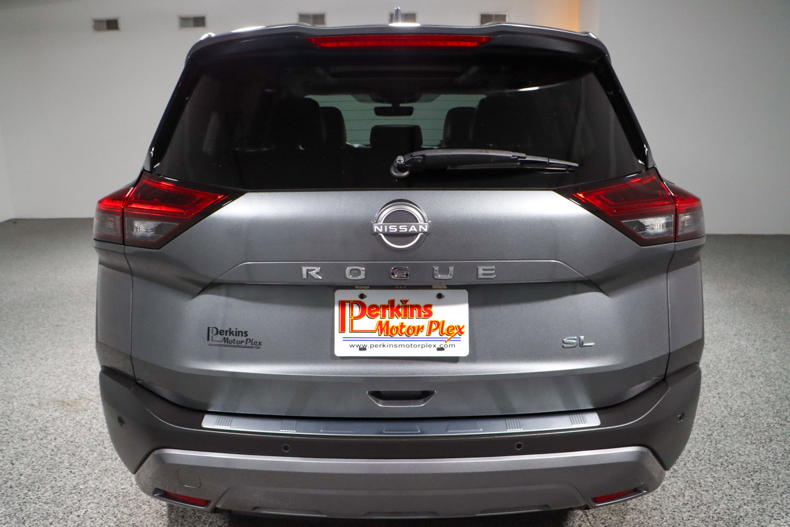 Used 2023 Nissan Rogue SL w/ SL Premium Package image 8