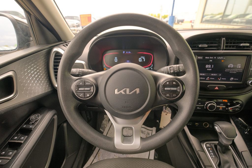 Used 2023 Kia Soul LX w/ LX Technology Package image 33