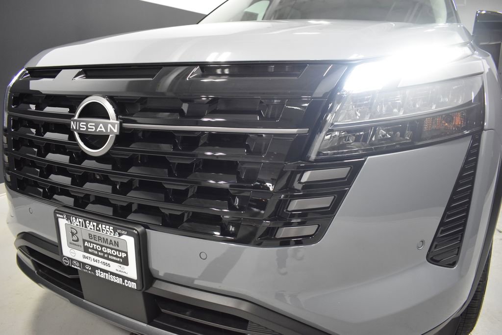 New 2026 Nissan Pathfinder Platinum image 11
