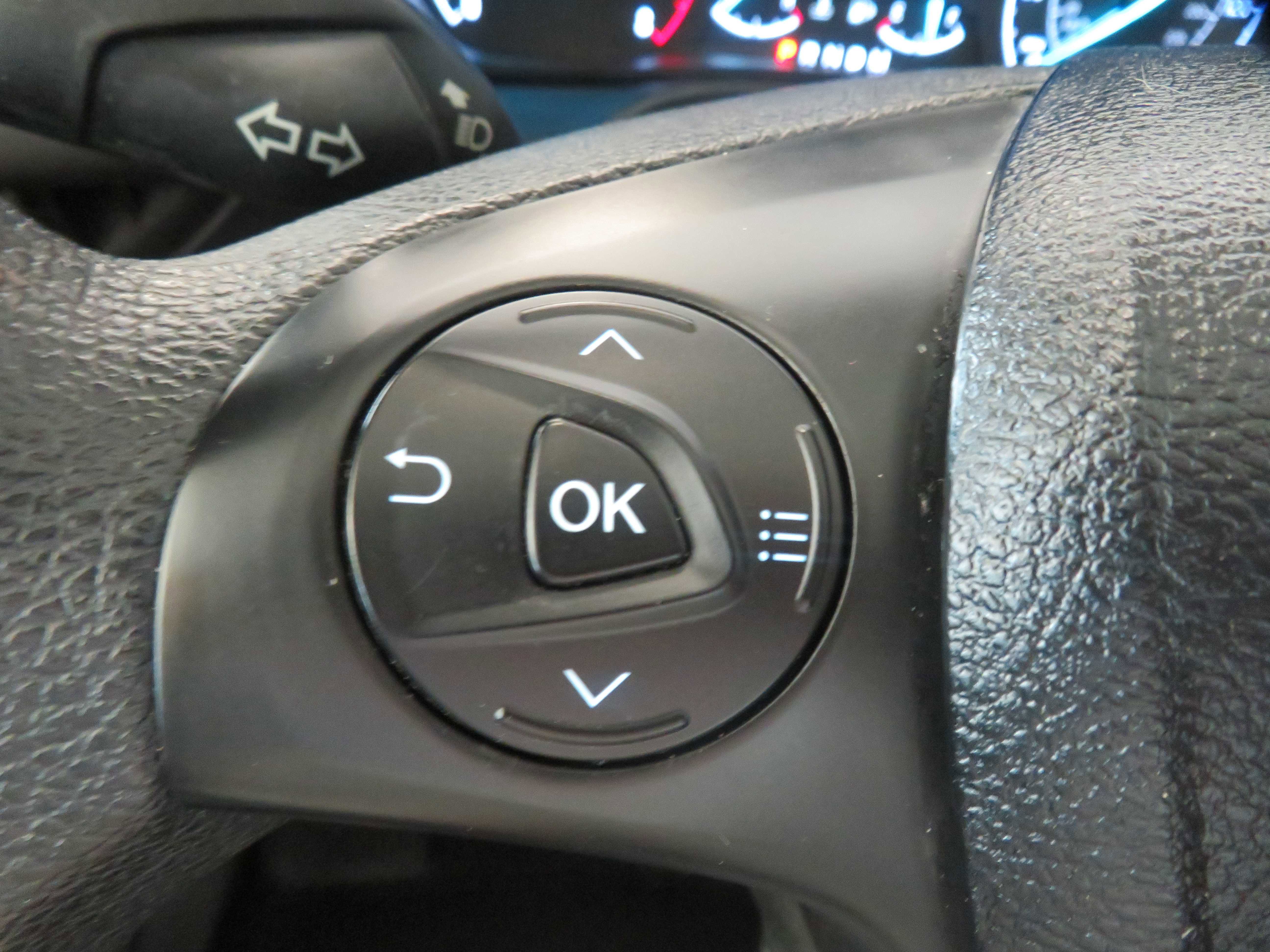 Used 2020 Ford Transit Connect XL image 36