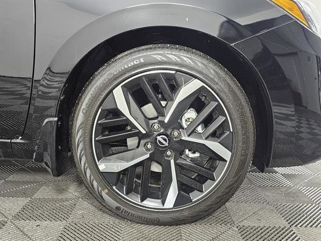 New 2025 Nissan Versa SR image 12