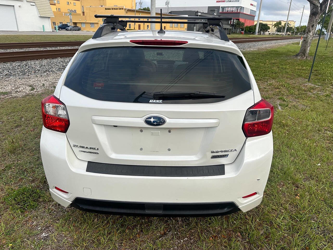 Used 2014 Subaru Impreza 2.0i Sport Limited w/ Popular Package #1 AWD/4WD image 9