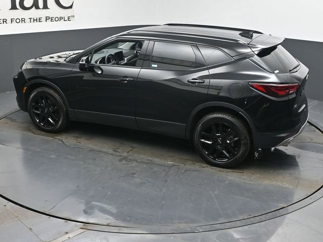 Used 2023 Chevrolet Blazer LT w/ LPO, Black Grille Bar Package image 42