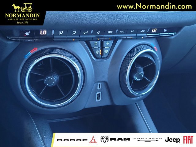 Used 2025 Chevrolet Blazer LT FWD image 11