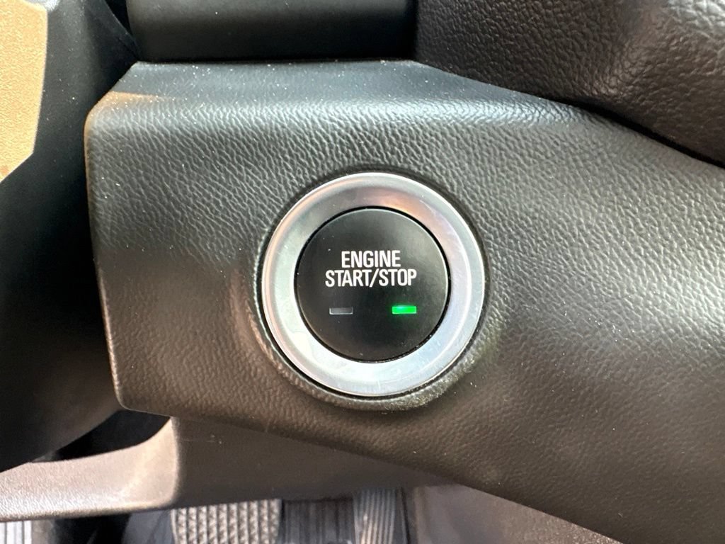 Used 2020 GMC Terrain Denali w/ Denali Premium Package FWD image 29