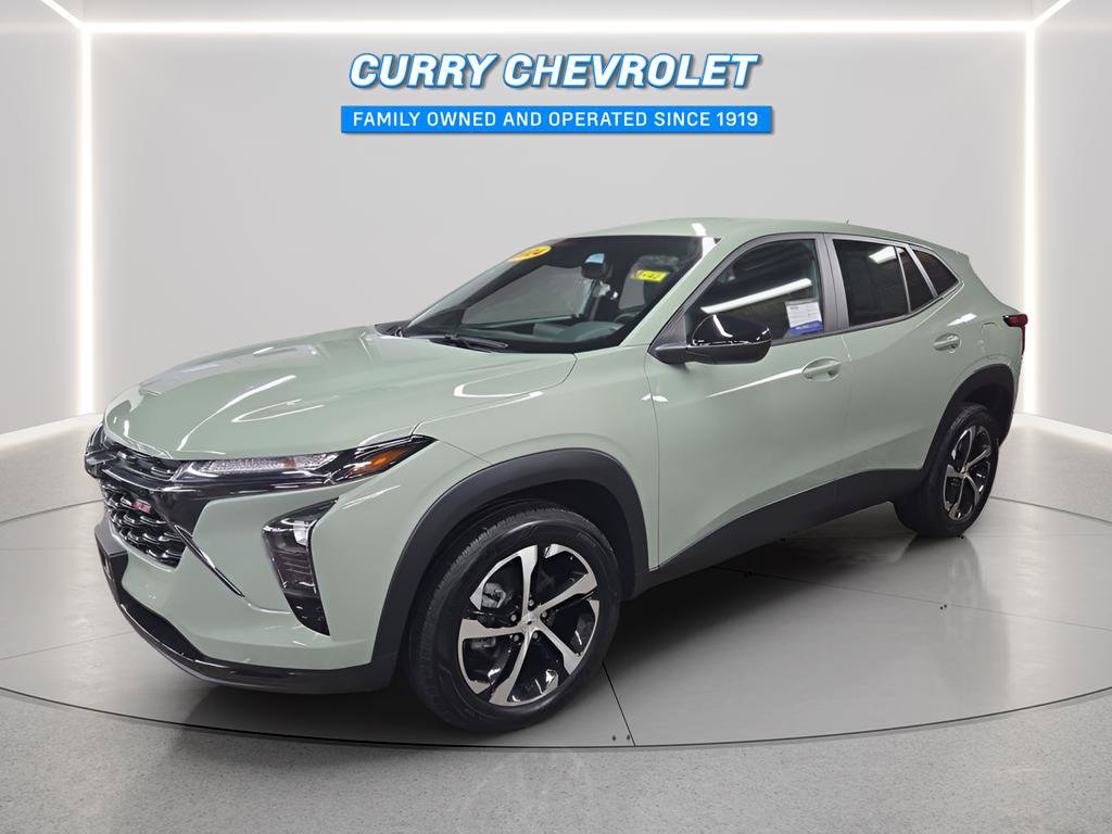 Used 2024 Chevrolet Trax RS image 4
