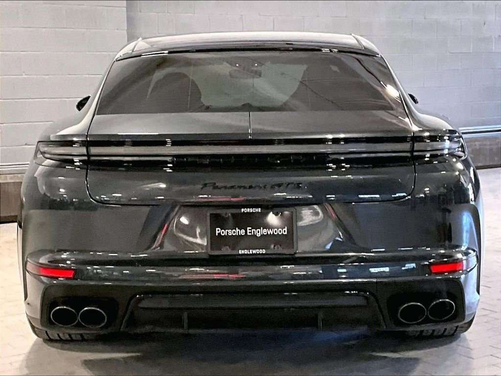 Certified 2025 Porsche Panamera GTS image 9