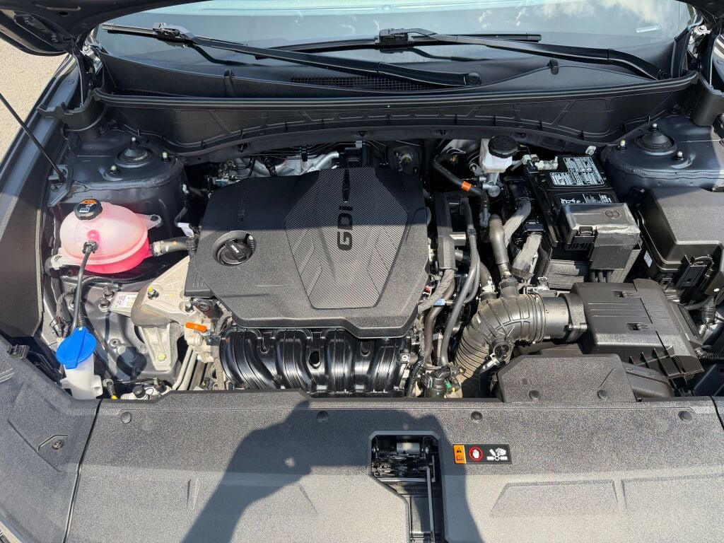 Used 2023 Hyundai Tucson SE AWD/4WD image 32